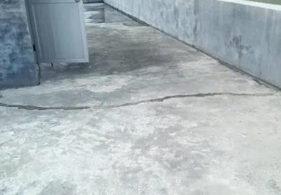 商都楼顶漏水维修公司分享下如何解决卫生间隐蔽部位漏水的问题?