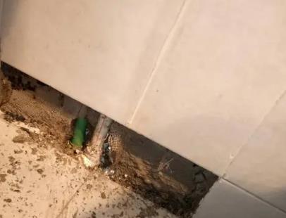 商都楼顶漏水维修公司分享下修复水管漏水的几种小方法